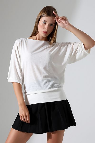 Şiir Zaria Women's Openwork Jacquard Comfortable Fit Bat Sleeve Blouse Top & Combed Cotton Blouse - Ecru