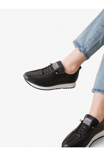 Tomato Bags Women's Faux Leather Skin Black White Rubber Laced Orthopedic Sole Casual Sports Shoes