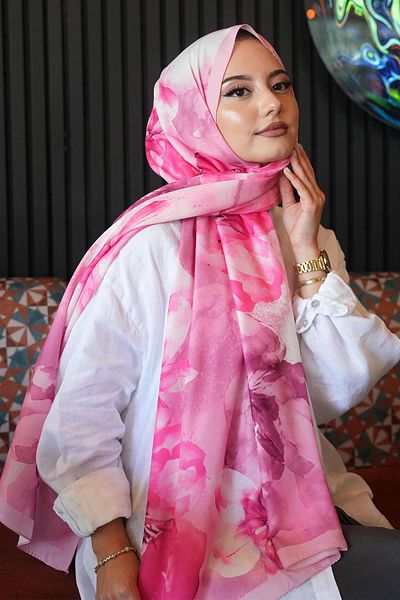 AFVENTE Magnolia Flower Pattern Pink Soft Cotton Shawl