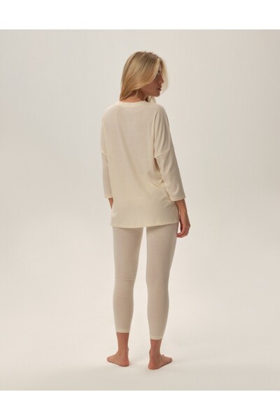 Henderson Everyday Elegance thanks to women's pajamas that stand out for their subtle shade and elegance |Frau