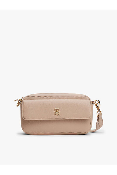 Tommy Hilfiger Kadın Bej Çapraz Askılı Çanta