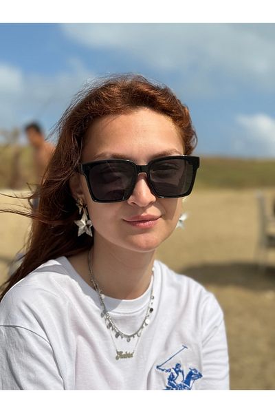 Ferrucci Selin Liver Glasses Transparent Black Framed Black Glass Brand Model Women's Glasses 2