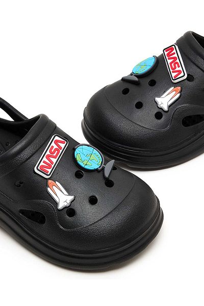 R&B Black BOYS CLOGS 32-37