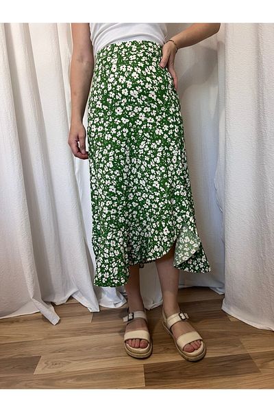 Moda Lounge Floral Patterned Ruffle Slit Detailed Skirt