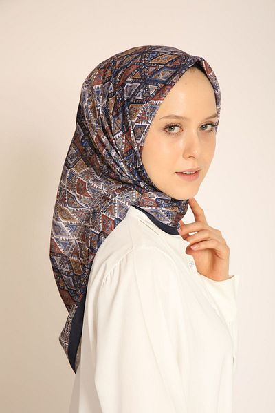 BERCHEM SCARF Akel Ethnic Patterned Scarf – Modern and Colorful Combinations Indispensable