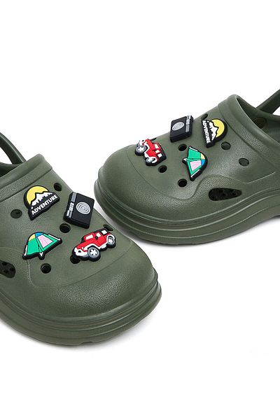R&B Olive BOYS CLOGS 32-37