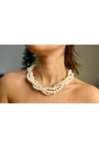 Chic Charms 4 lü Krem İnci Farklı Boy Sarmal Kolye