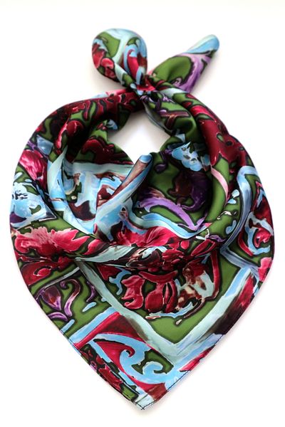 THE MOON Rumi Tile Patterned Green Satin Scarf