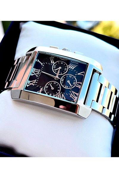 Weluxa Roman Numeral Black Dial Silver Color Classic Men's Wrist Watch