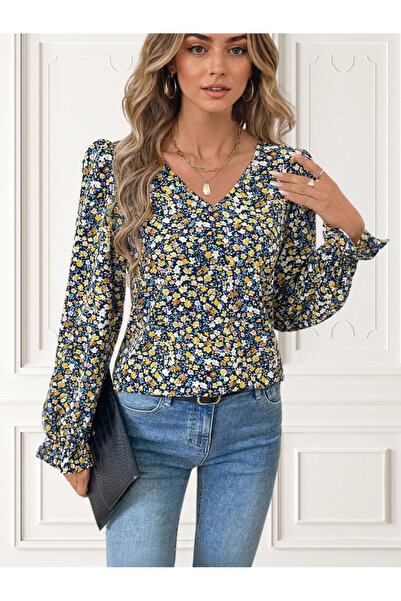 UniqueStore.ro Floral print shirt with lace cutout at the back
