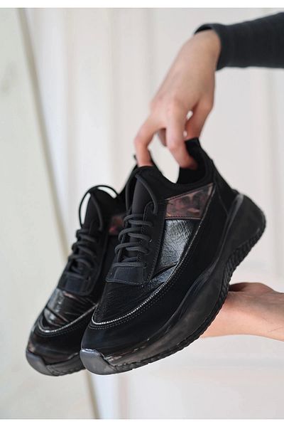 KAZAX Nadio Black Patent Leather Black Sole Lace-Up Sneakers