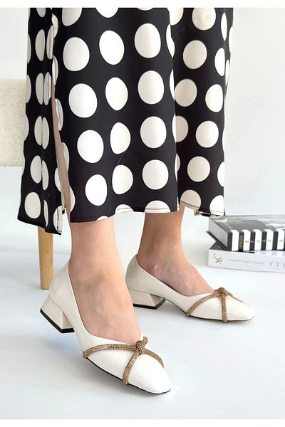 Işıltı kidss Pety Ten Patent Leather Heeled Shoes