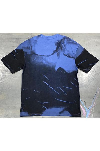 ALANAQA Unisex oversized T-shirt with modern fashion design, comfortable and loose