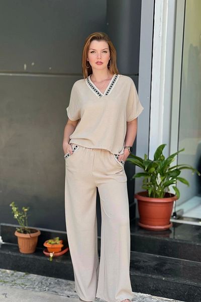 aytemas Collar and Pocket Knitted Stripe Detailed Suit