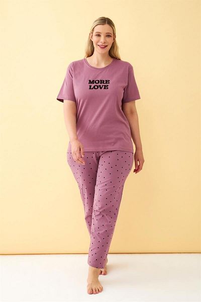 Celira Women's Plum More Love Written Large Size Pajama Set