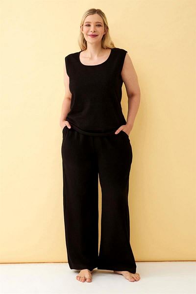 Celira Women's Black Linen Jacquard Plus Size Bottom Top Set
