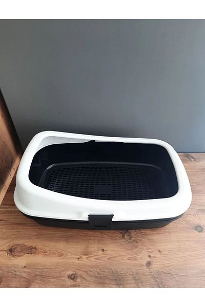 PlastArt Luxury Litter Box for Cats - Practical and Comfortable Design from