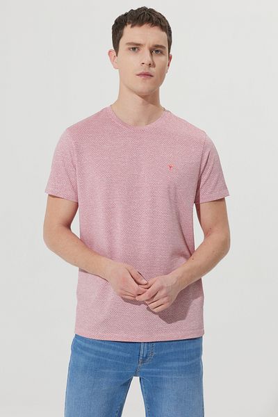 AC&Co / Altınyıldız Classics Rot-weißes, bügelleichtes Slim Fit Jacquard-T-Shirt mit Rundhalsausschnitt für Herren