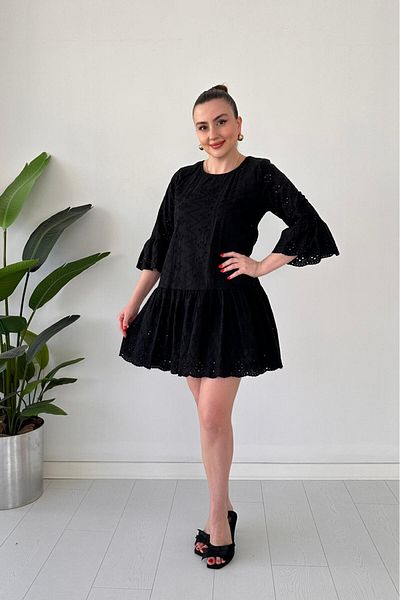 MaziButik Scallop Dress Black