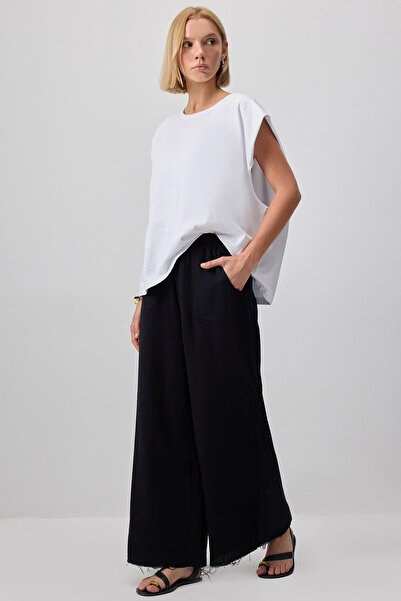 Touché Privé Wide Leg Muslin Trousers with Pockets