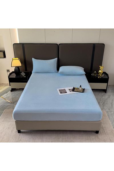 Casa New Concept 3 Piece Velvet Bed Linen Set – Fitted Sheet 232x250 + 2 Pillowcases 50x70