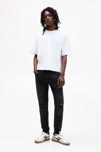 Pull & Bear Ripped skinny jeans