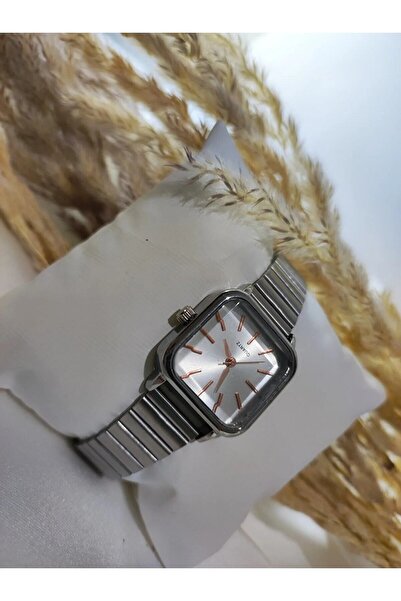 QUARTZ الحد الأدنى من ساعة اليد النسائية