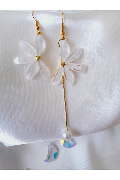 Minnoş Dükkan Daisy Asymmetric Modern Earrings