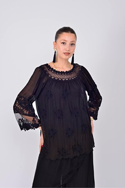 Park Moda 8333 بلوزة حريرية بتفاصيل دانتيل