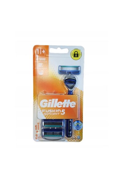 Gillette Fusion5 Sport razor set with 3 refills