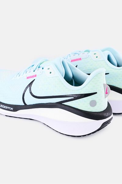Nike Women Vomero 17 Lace Up Running Shoes, Light Blue