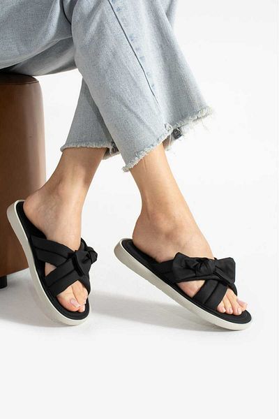 Preux Women's Comfortable Sole Flexible Daily Lightweight Stylish Modern Young Mother Slippers Narrow Fit