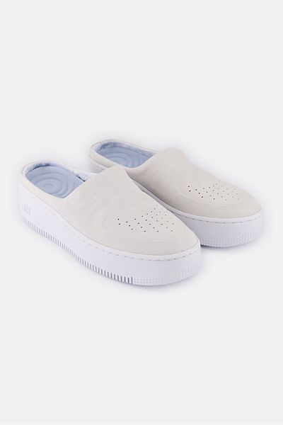 Nike Women Af1 Lover Slip On Casual Shoes, White