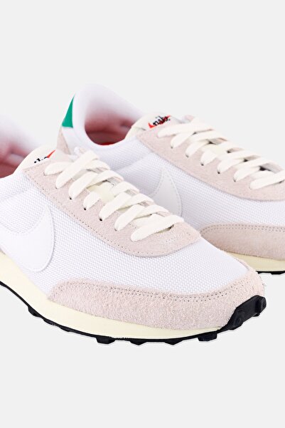 Nike Women Dbreak Vntg Lace Up Outdoor Shoes, Multicolor