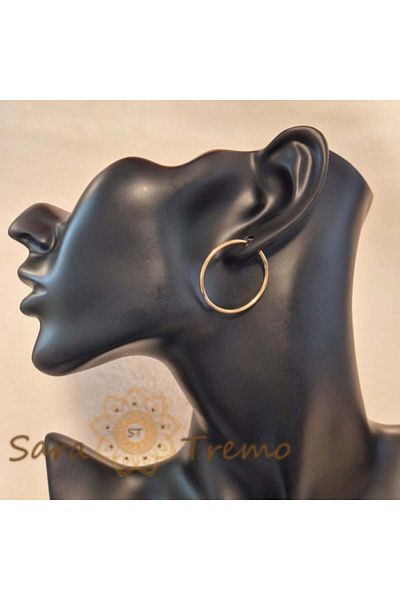saratremo Classic Round Earrings 2.8 cm – Discreet Elegance and Superior Quality from Brazil