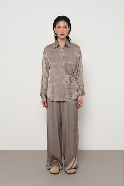 Orfeo Negro KADIN DESENLİ YANDAN BAĞLAMALI GRİ RENK GÖMLEK