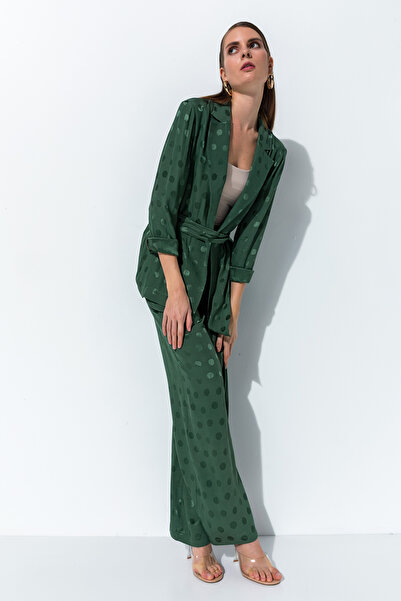 Miss Lilium Puantiye Desenli Kendinden Kemerli Pantolon Ceket Takımı