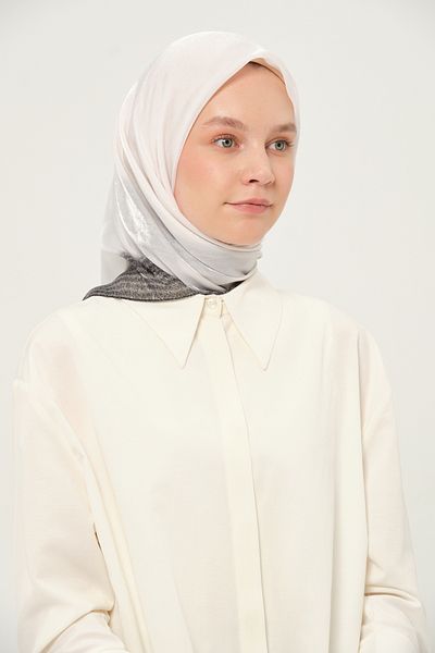 Madame Polo Amber Square Scarf Multicolor 90X90 cm Non-Slip Fabric