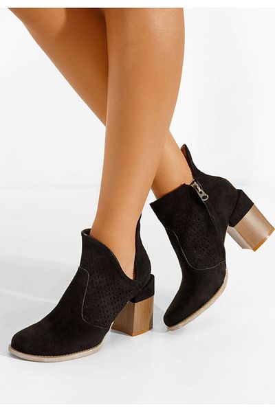 B T Shoes Botine perforate Higuera negre