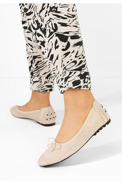B T Shoes Amania women's white ballet flats