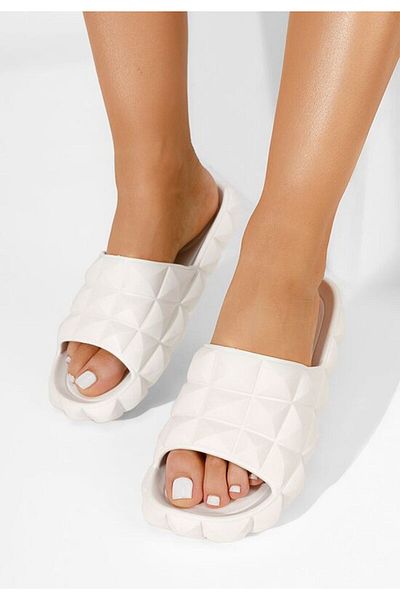 B T Shoes Leymera women's white slippers