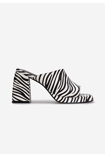 B T Shoes Papuci cu toc Aramy zebra