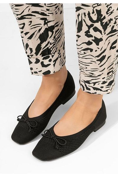 B T Shoes Barrie women's black ballet flats