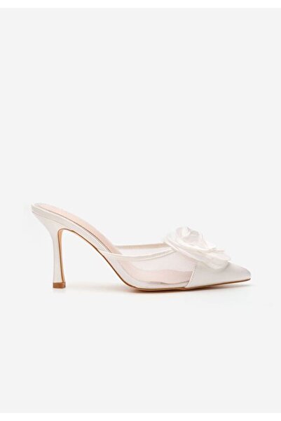 B T Shoes Magdaleen white heeled slippers