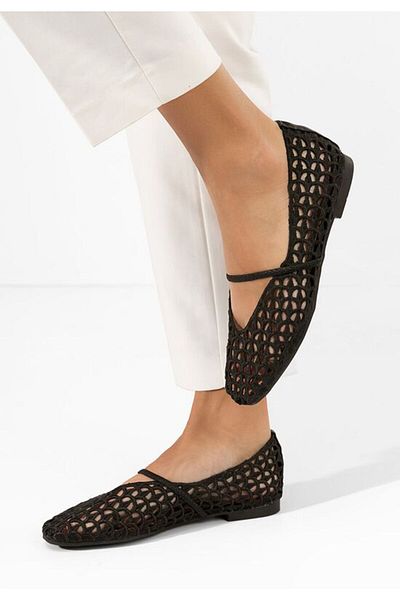 B T Shoes Women's Audry black ballet flats