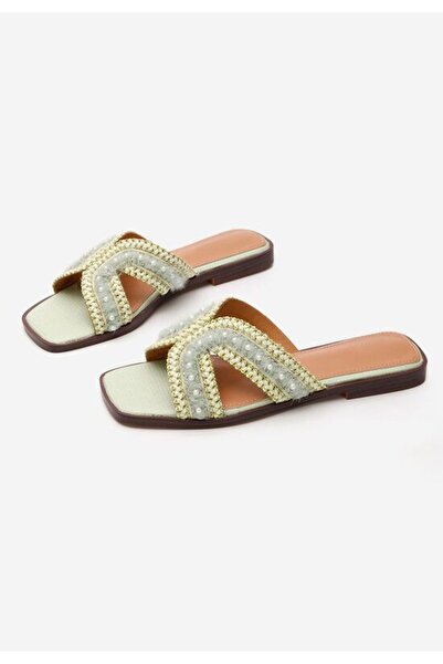 B T Shoes Ingryd green flat slippers