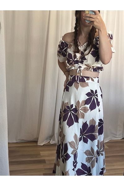 Moda Lounge Comfortable Fit Crop and Skirt Bottom Top Set