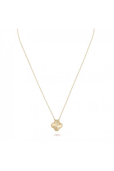 ElectraStore Gold Flower Necklace And Bracelet Jewelry Set