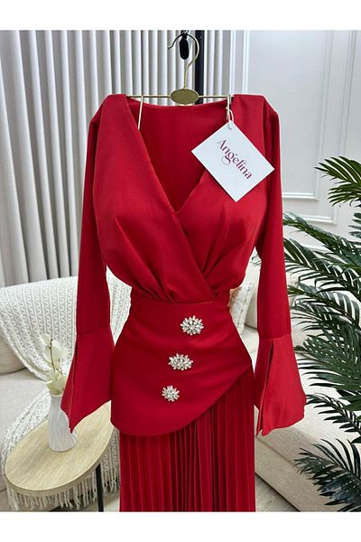 Angelinaa Ebtihal's dress