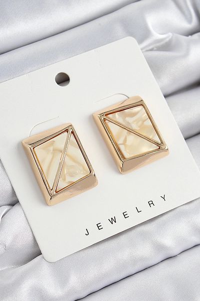 PRATİKOBA Bfs Brass Cream Triangle Cut Detailed Square Model Vintage Gold Color Women's Earrings